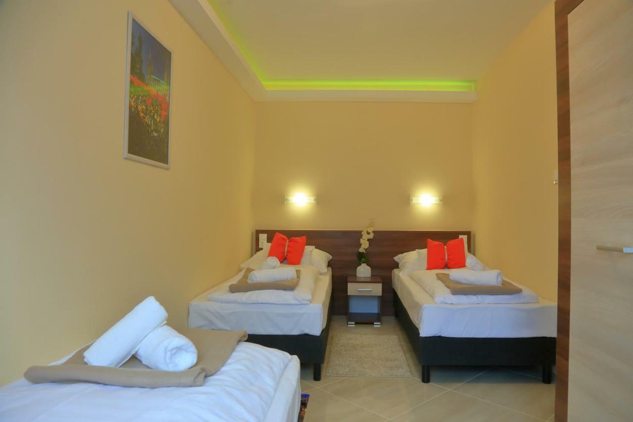 Mária Apartman Pécs Exterior foto