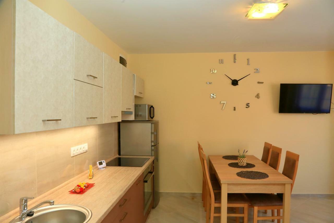 Mária Apartman Pécs Exterior foto