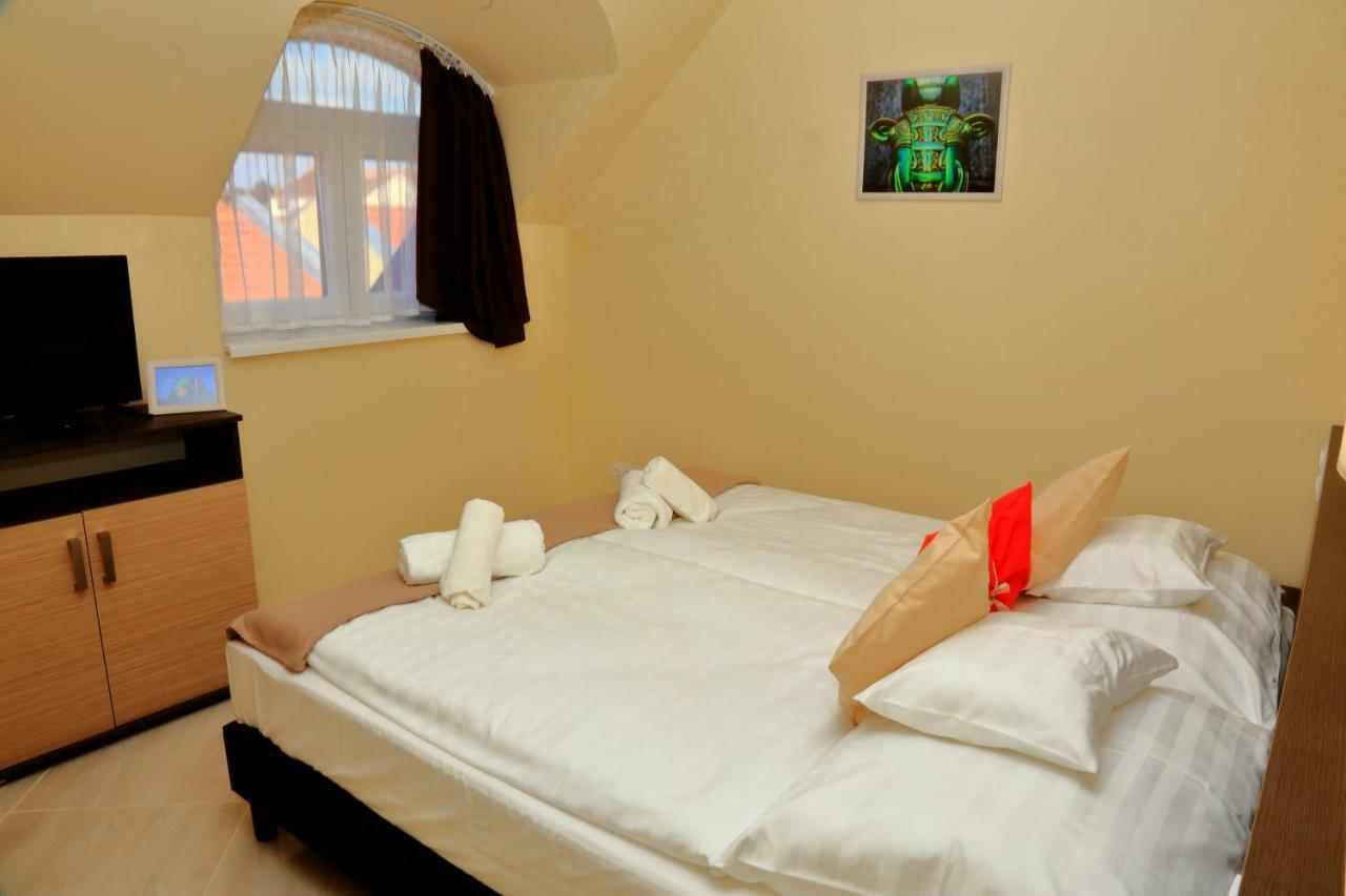 Mária Apartman Pécs Exterior foto
