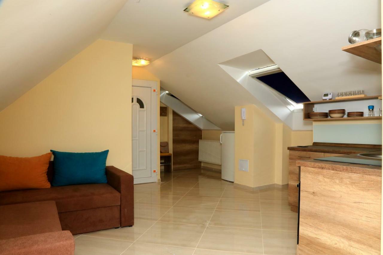 Mária Apartman Pécs Exterior foto